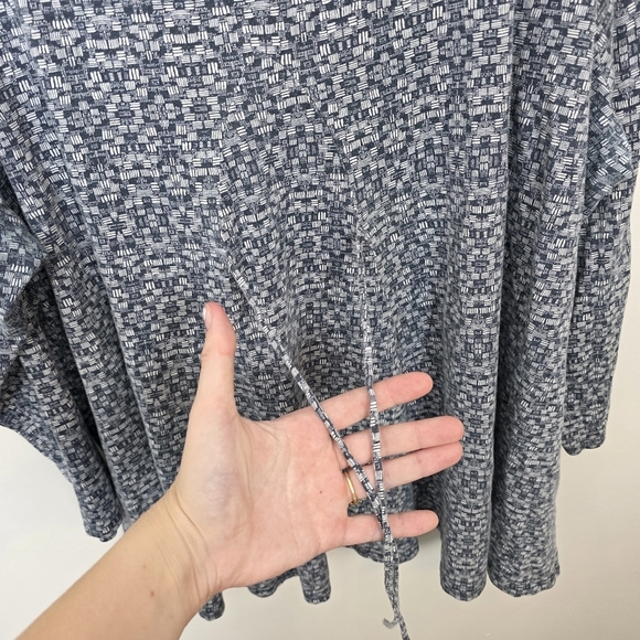 J. Jill White Navy 100% Pima Cotton Classic‎ Back-Tie Print Tunic Shirt Size 3X - Picture 8 of 9